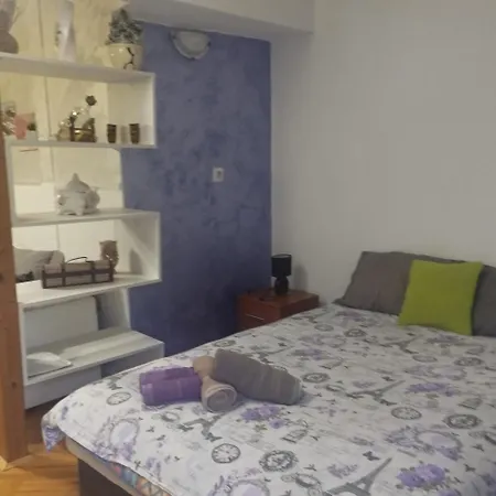 Apartment Maric *